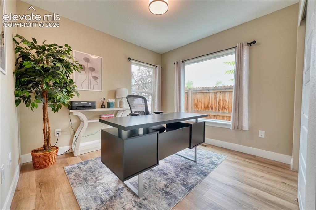 Image 9 of 38: Office
