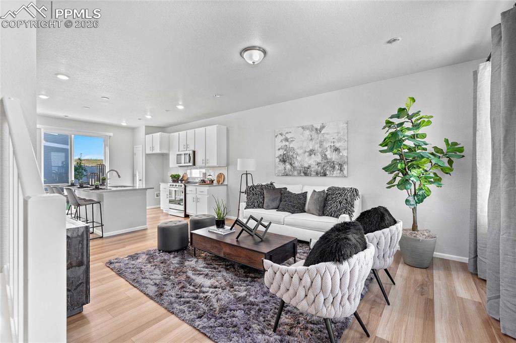 Image 5 of 22: Photos of a model home