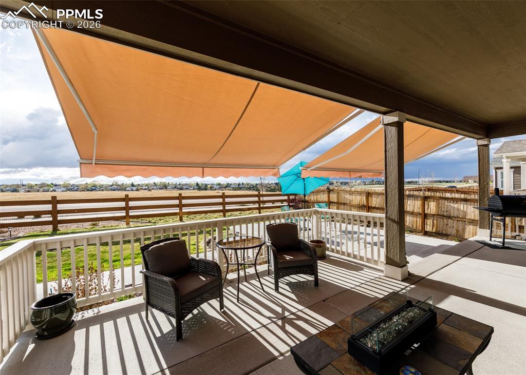 Image 42 of 48: Patio