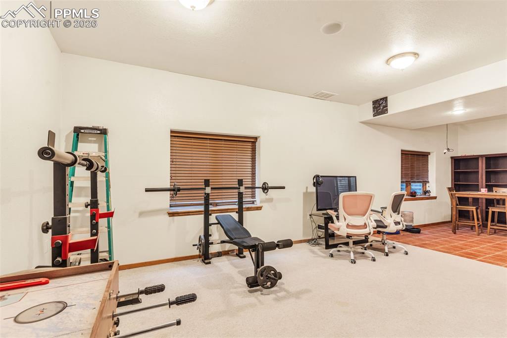 Image 30 of 50: Exercise Room