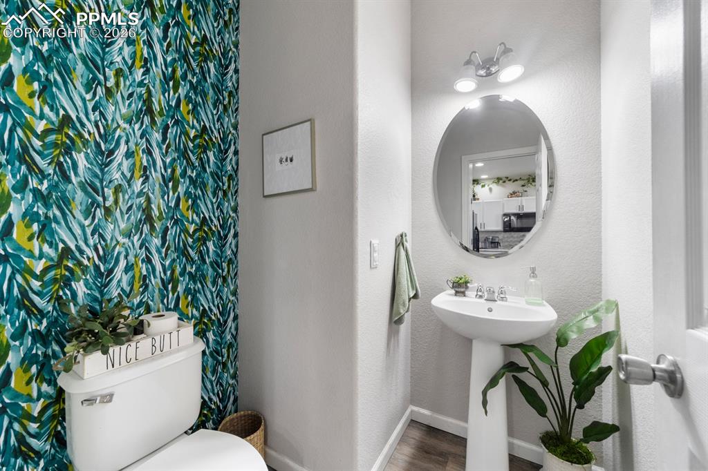 Image 20 of 31: Main level bathroom