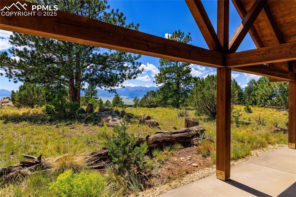 Image 30 of 35: Patio