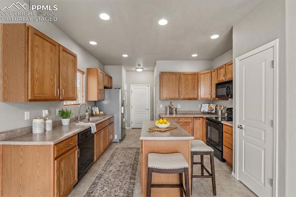 Image 16 of 43: Virtually Staged