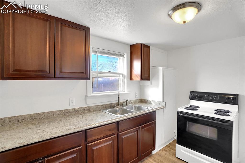 Listing 9569118, Image 23 of 25