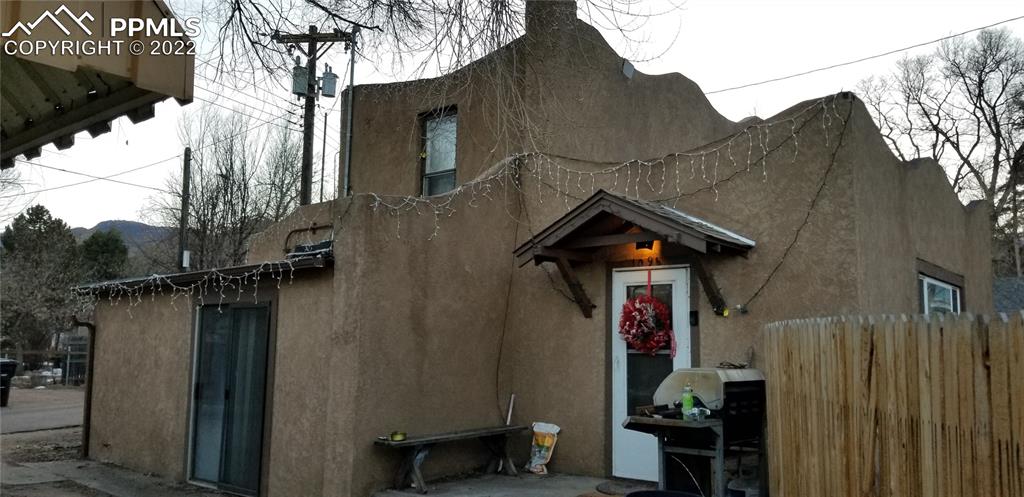 Listing 9569428, Image 3 of 12