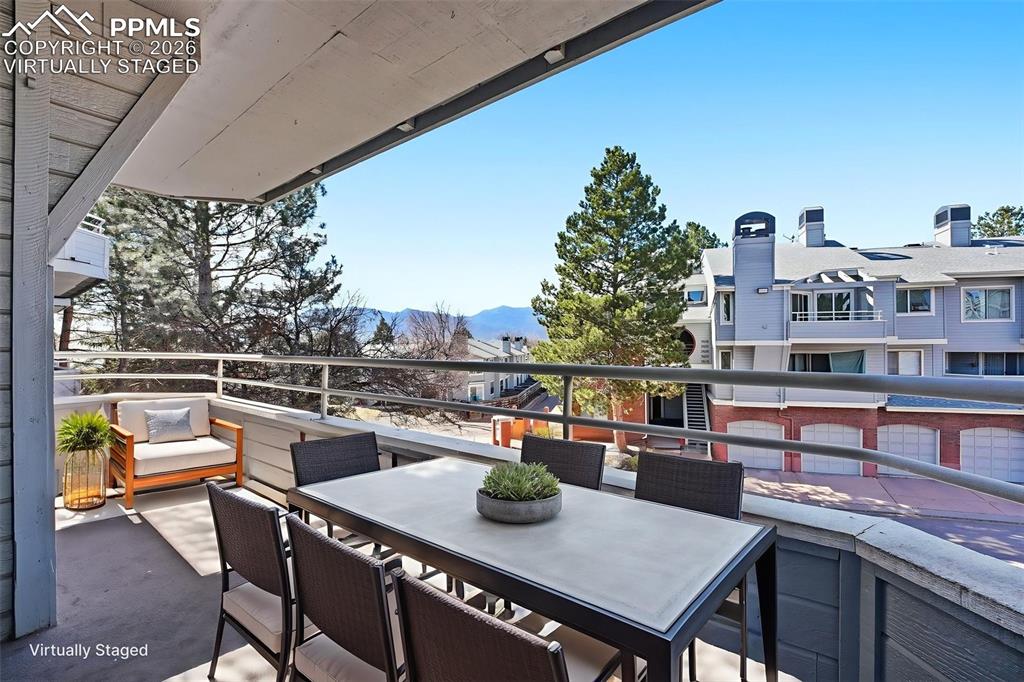 Image 22 of 24: Virtually Staged