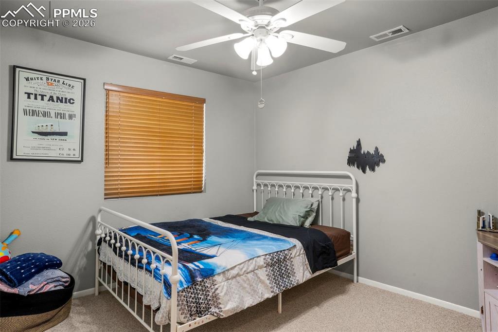 Image 17 of 38: Bedroom