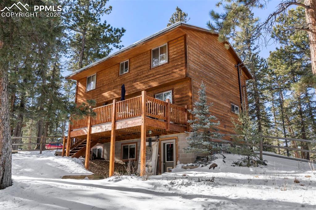 Image 30 of 38: Back of Structure