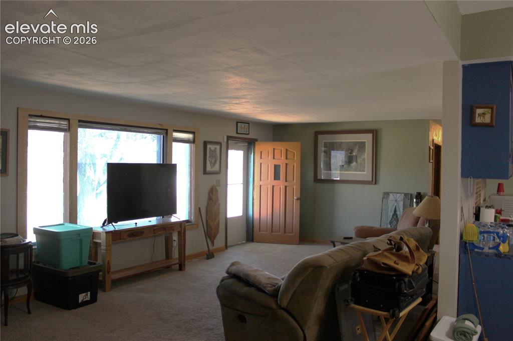 Image 17 of 48: Living Room