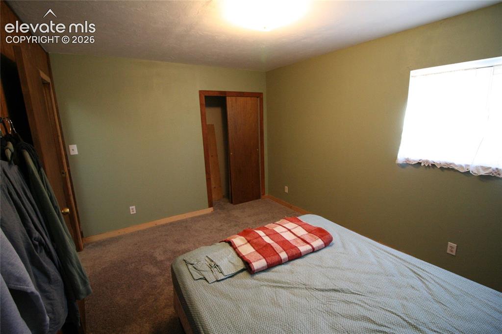 Image 25 of 48: Bedroom