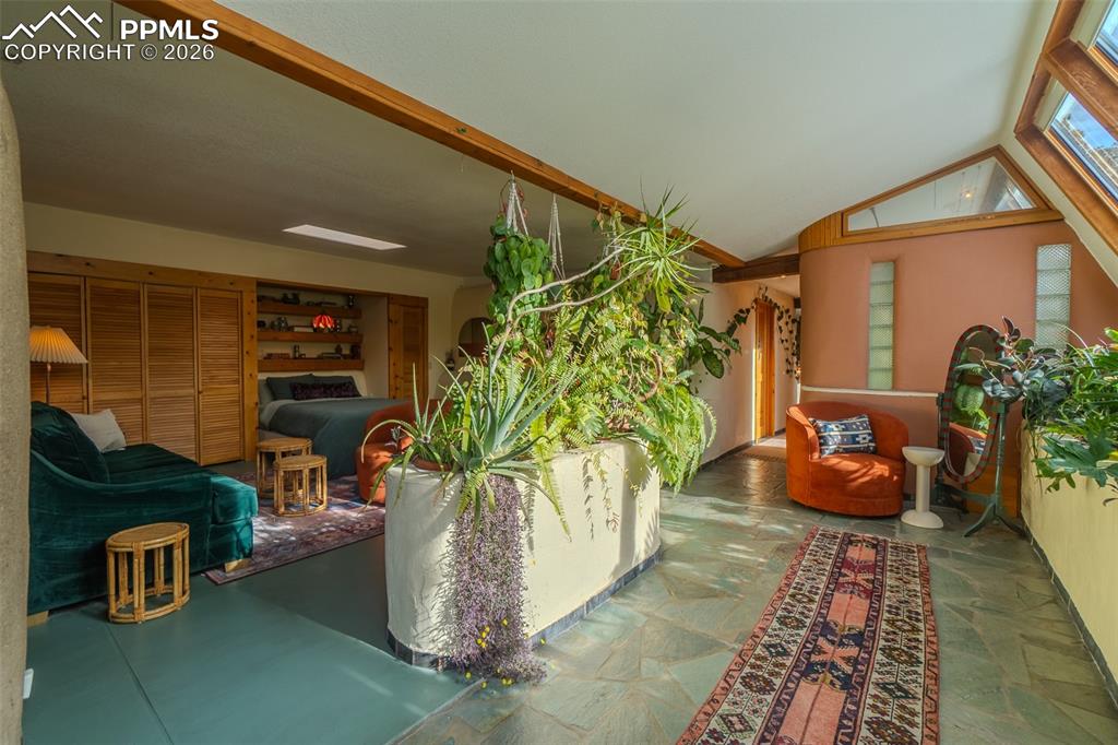 Image 21 of 43: Hallway