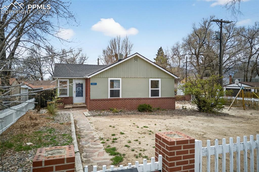 Image 35 of 48: Front of Structure