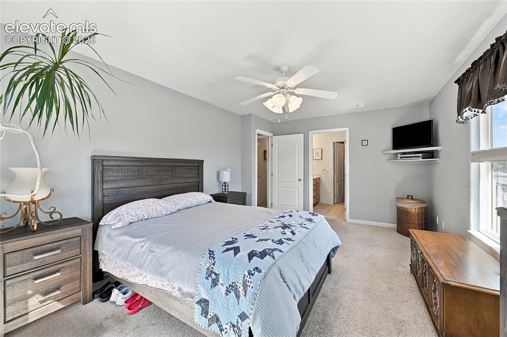 Image 15 of 34: Spacious room with ensuite and walk-in closet