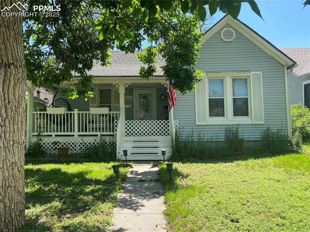 Image 36 of 36: Come fall in love with this gem!