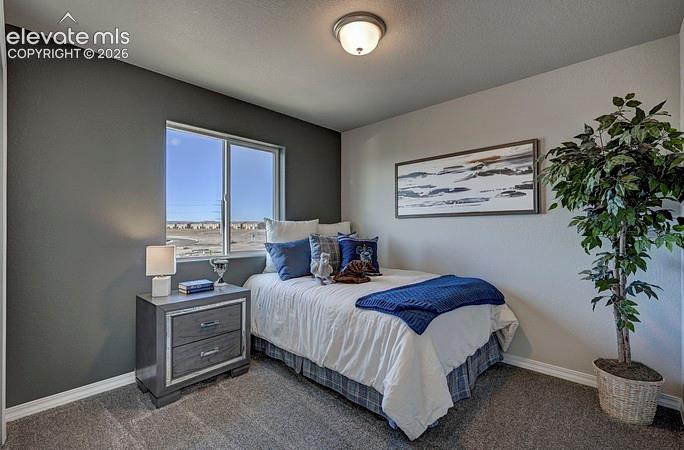 Image 15 of 21: Bedroom
