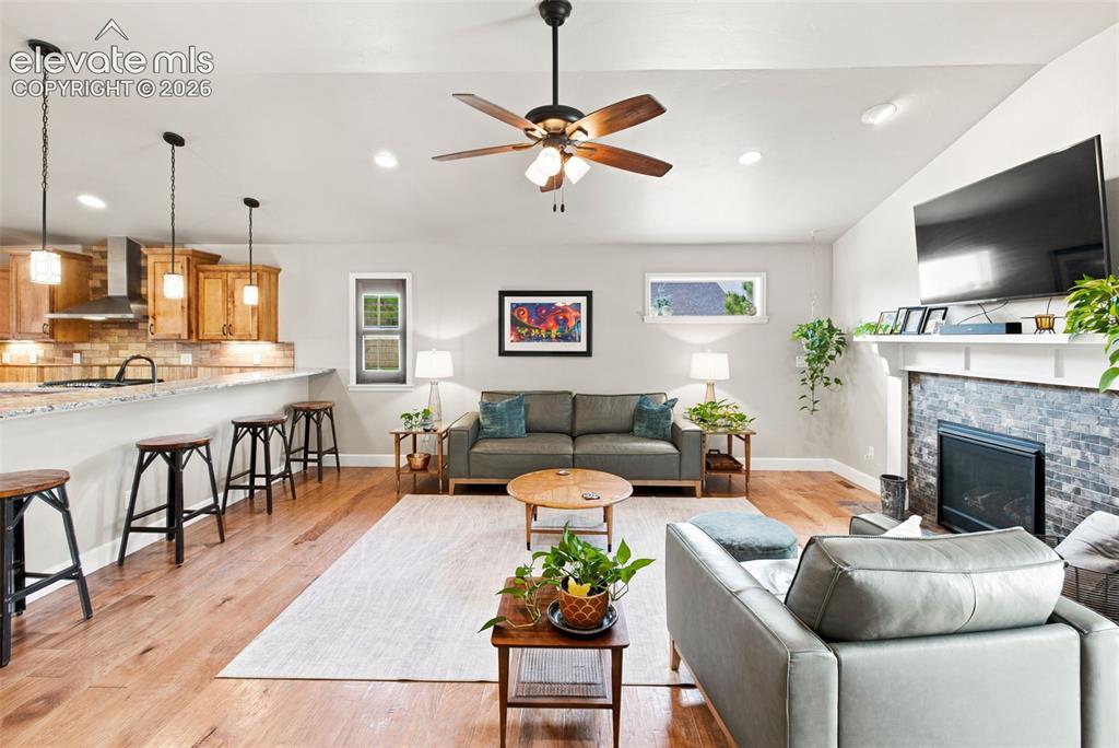 Image 13 of 49: Living Room