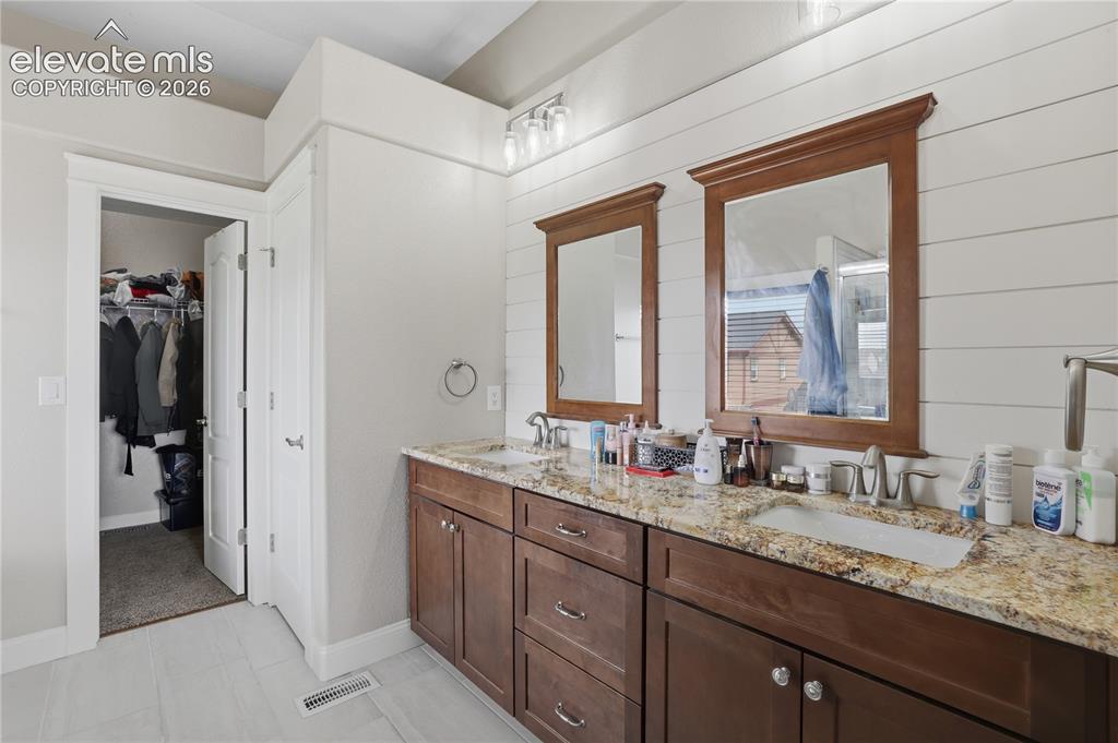 Image 16 of 38: Master Bathroom