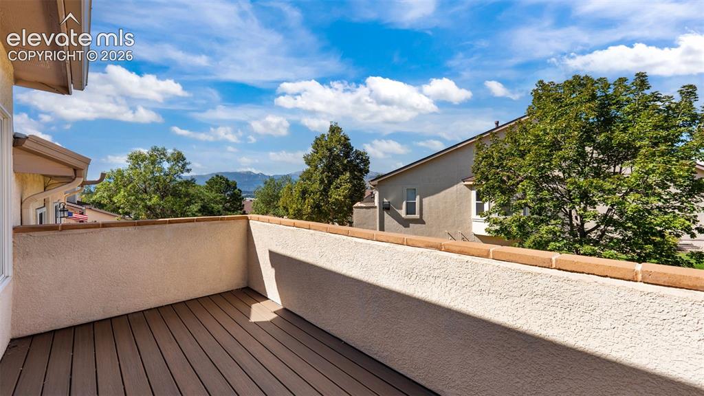 Image 10 of 28: Newer composite deck with amazing view!!!