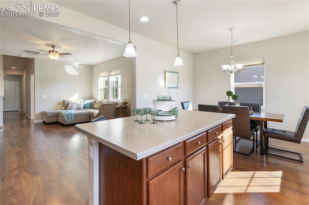 Image 10 of 27: And even having a soulful conversation over a cup of coffee at the breakfas