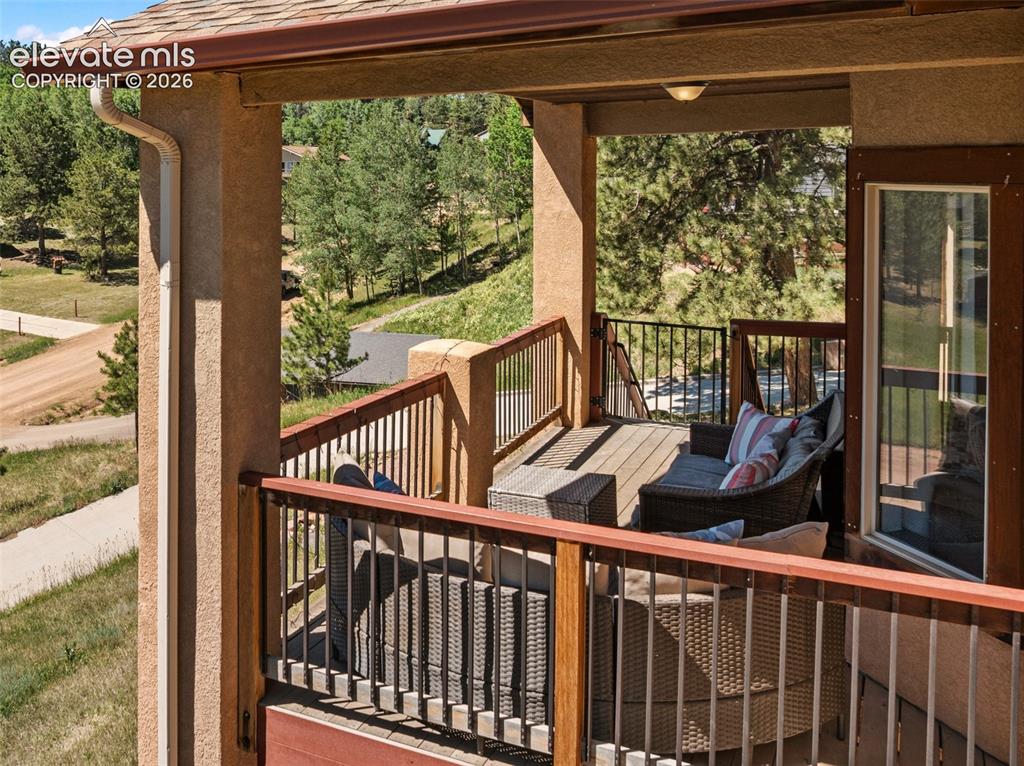 Image 47 of 49: Deck