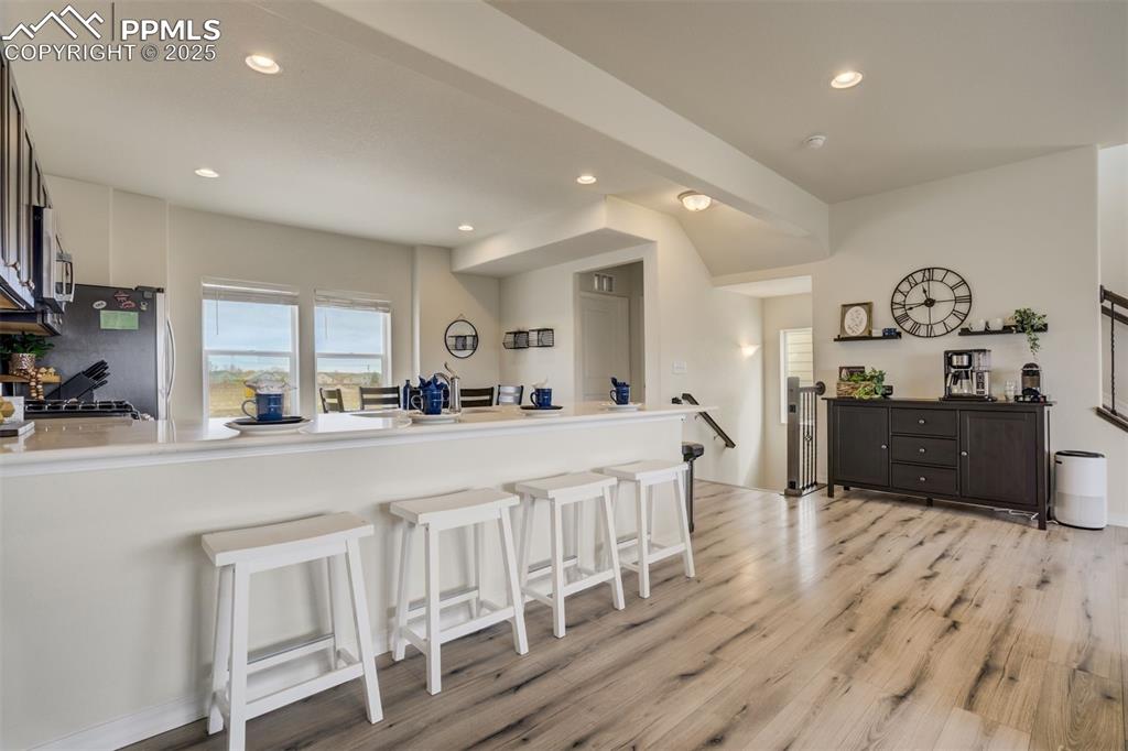 Image 11 of 49: Kitchen
