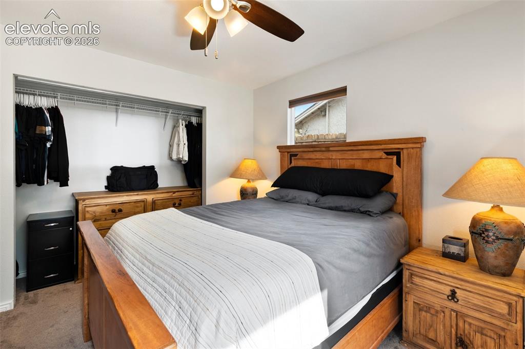 Image 14 of 37: Bedroom