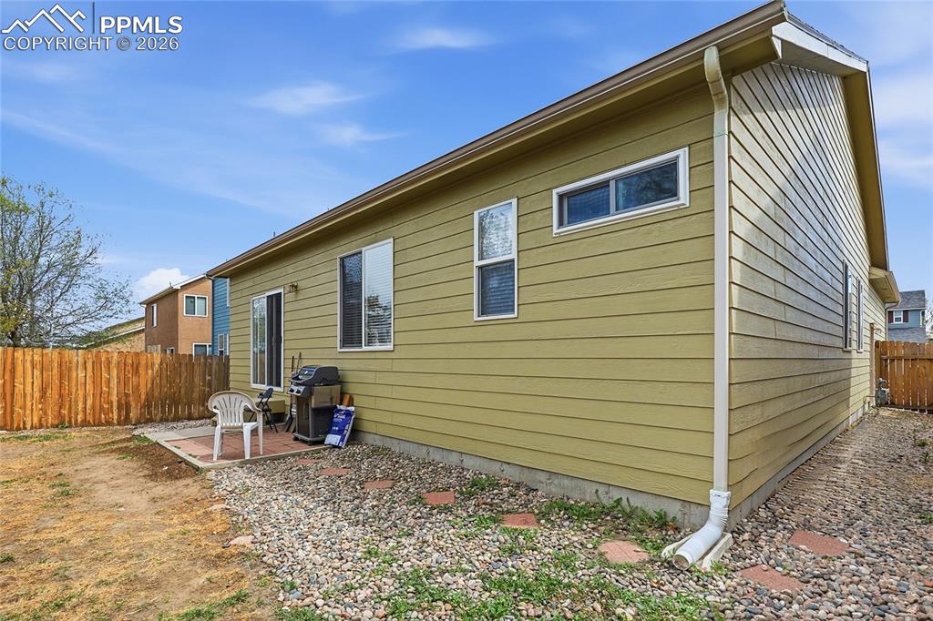 Image 39 of 46: Side of Structure