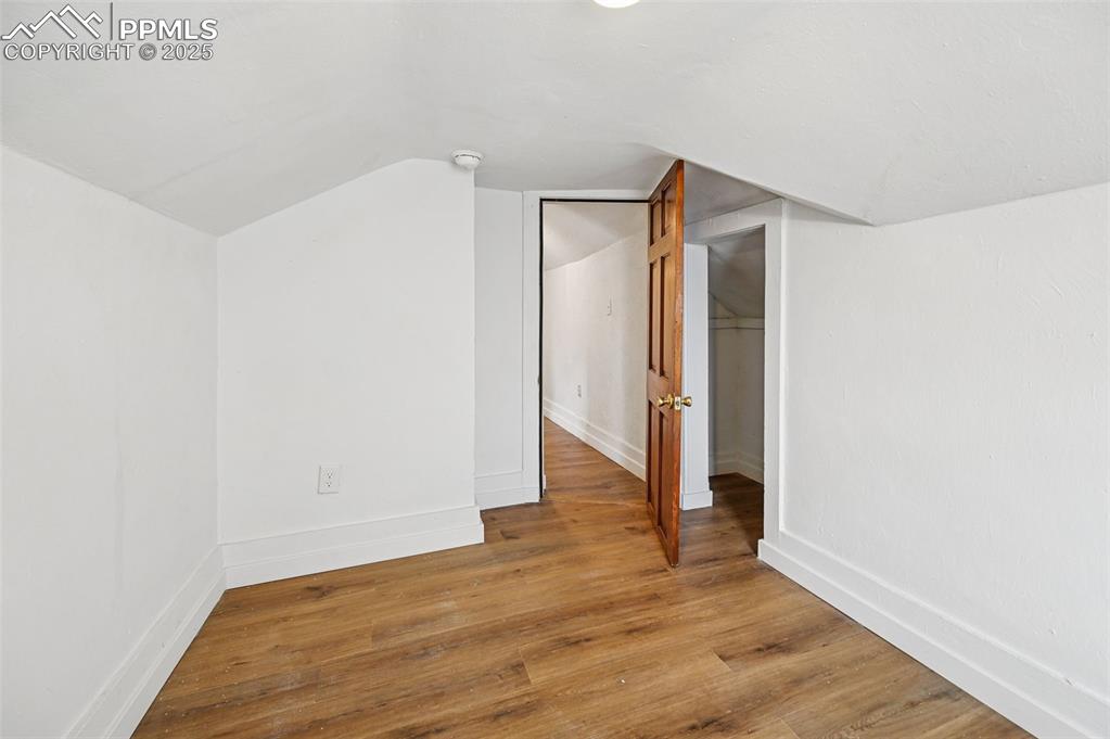 Image 19 of 28: Upper level