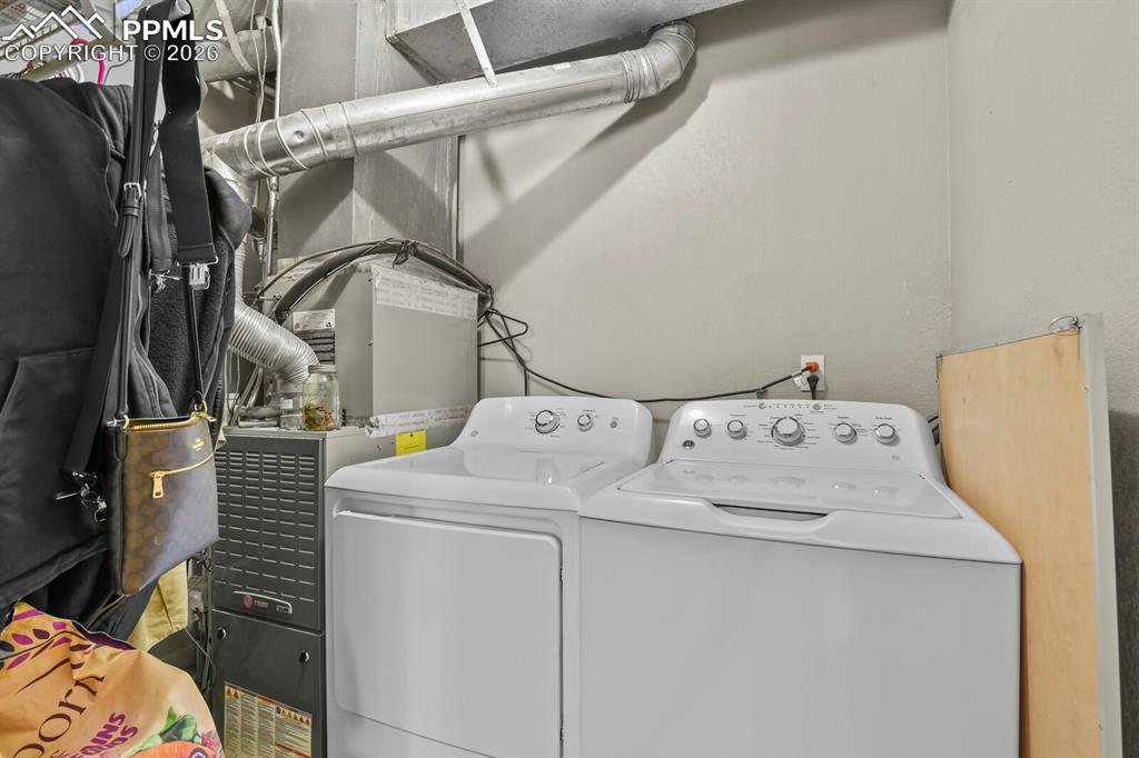 Image 20 of 26: Laundry