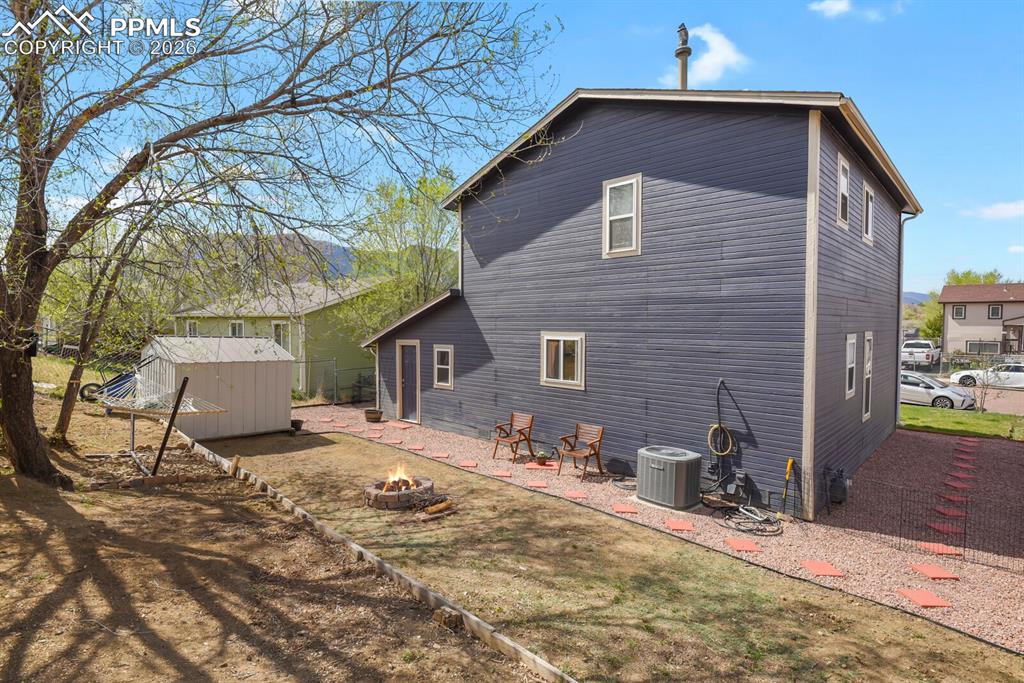 Image 23 of 26: Back of Structure