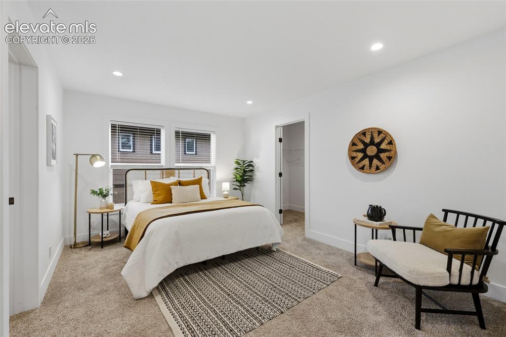 Image 9 of 28: Bedroom