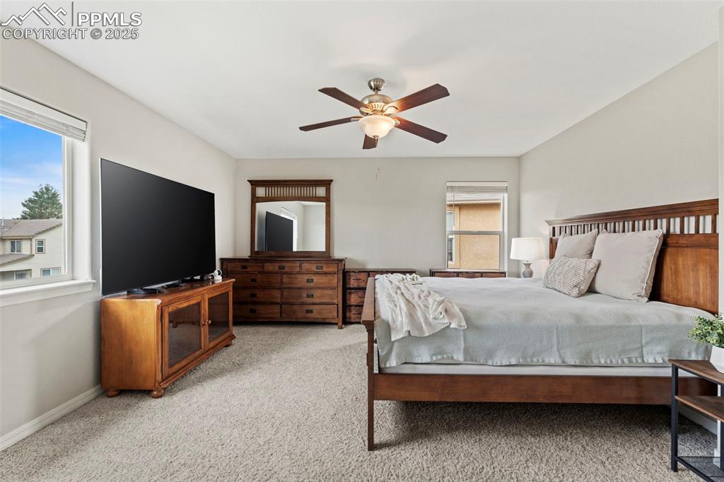 Image 23 of 48: Bedroom