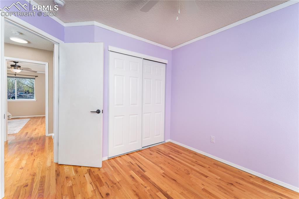 Image 15 of 44: Upstairs Bedroom #2