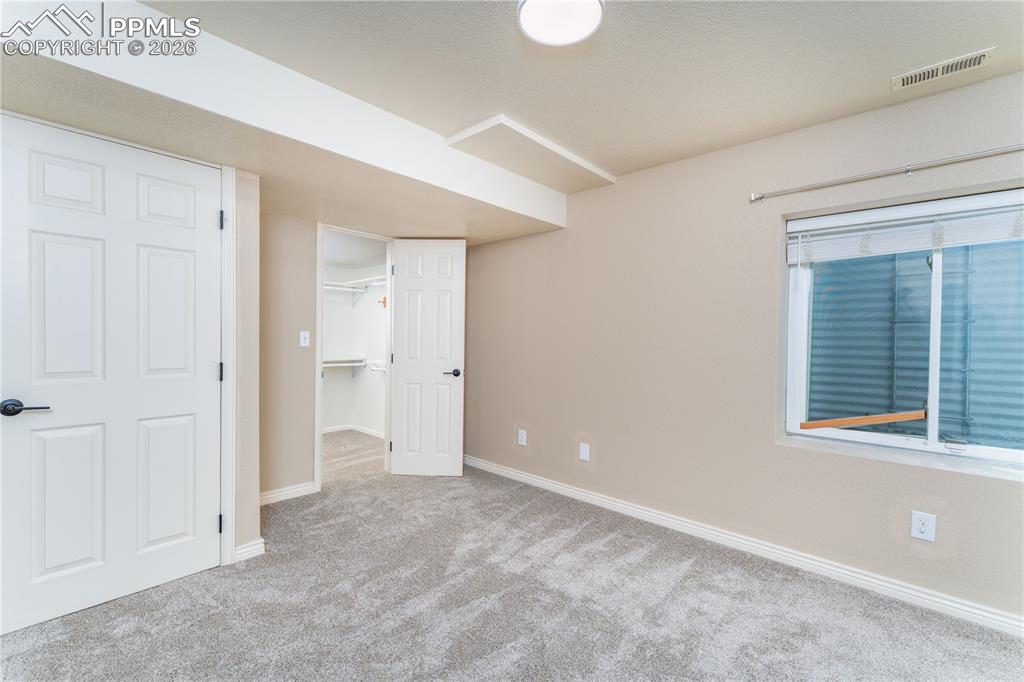 Image 20 of 44: Bedroom