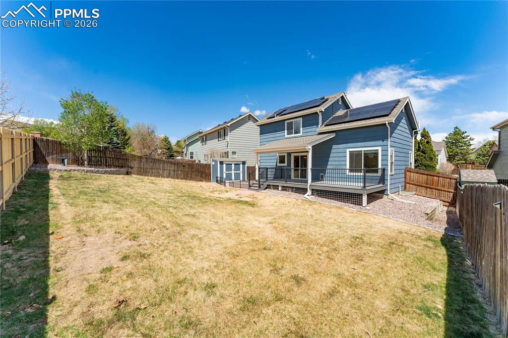 Image 31 of 44: Back of Structure