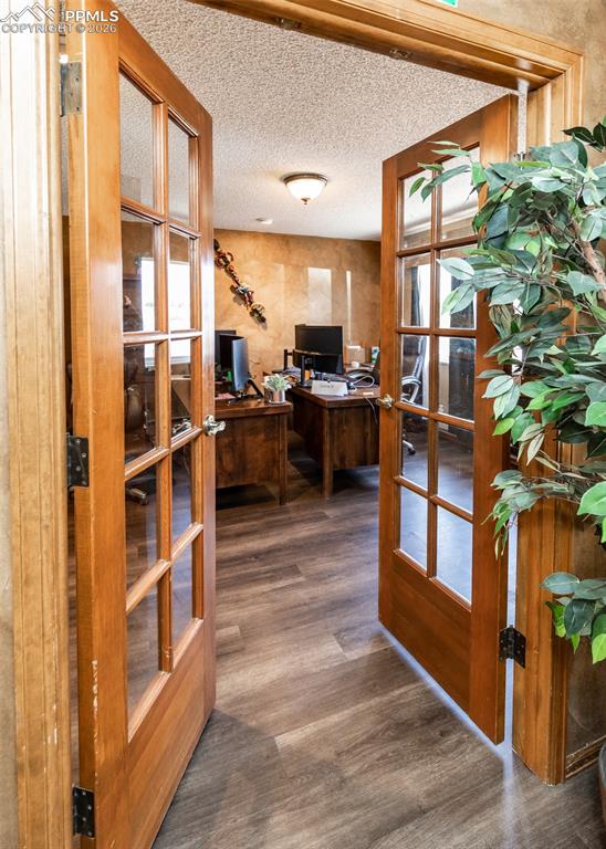 Image 13 of 47: Office