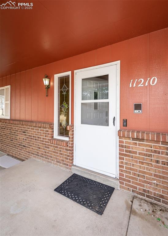 Image 3 of 47: Front porch