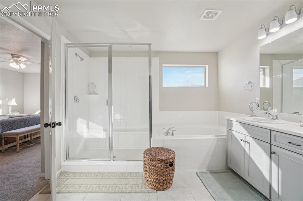 Image 26 of 45: Master Bathroom