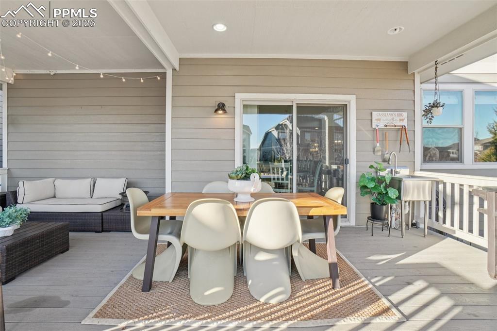 Image 39 of 45: Covered Deck