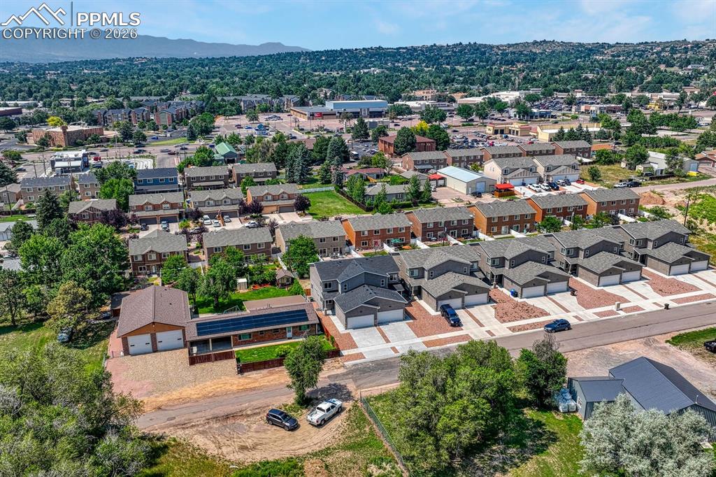 Image 32 of 34: Convenient to Academy, Powers, Austin Bluffs, and UCCS. Private cul-de-sac,