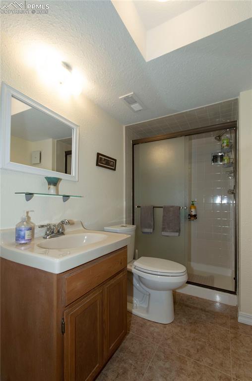 Image 36 of 49: Basement bathrooom 3