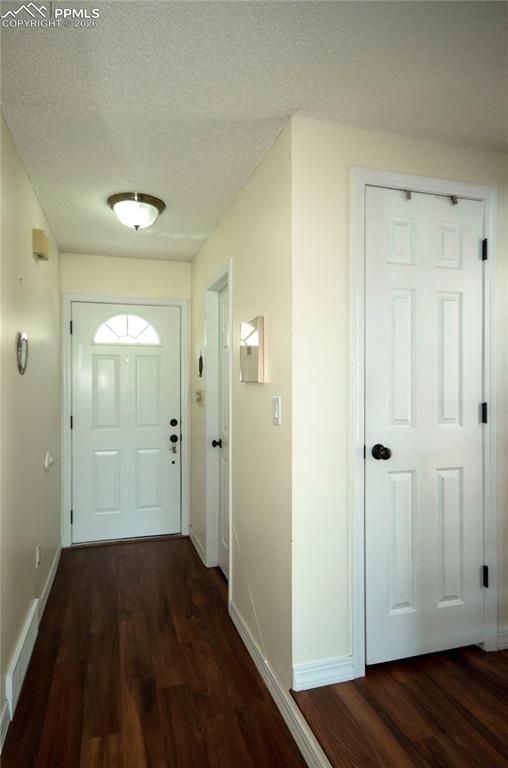 Image 5 of 49: Entry