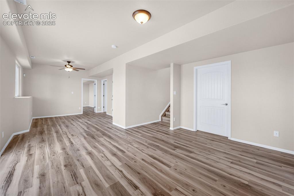 Image 31 of 49: Family Room