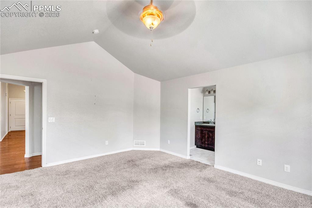 Image 22 of 38: Living Room