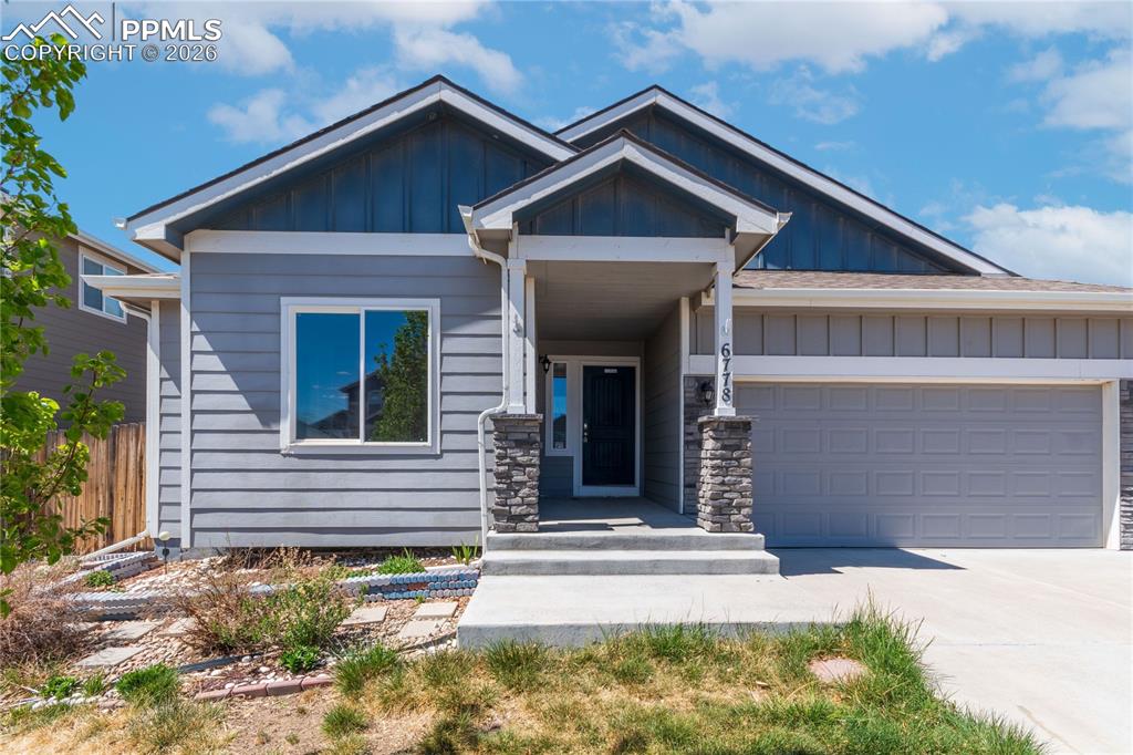 Image 4 of 38: Front of Structure