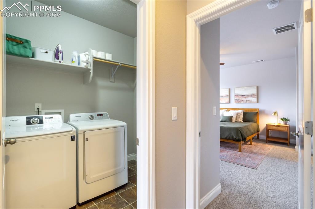 Image 35 of 49: Laundry