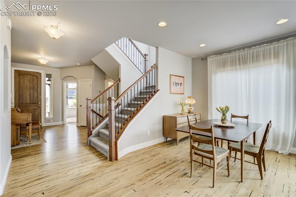 Image 9 of 49: Dining Area