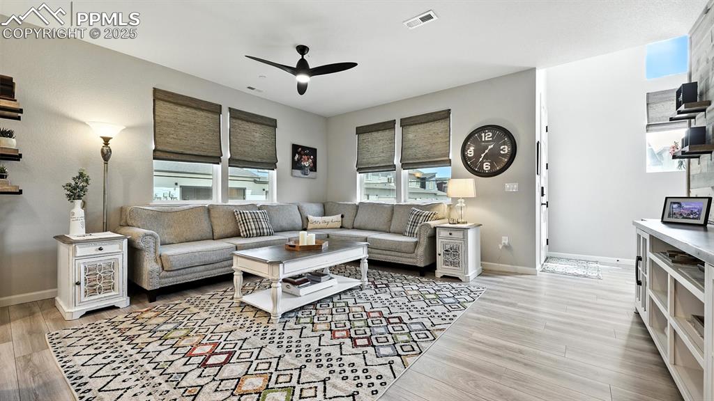 Image 6 of 39: Living Room