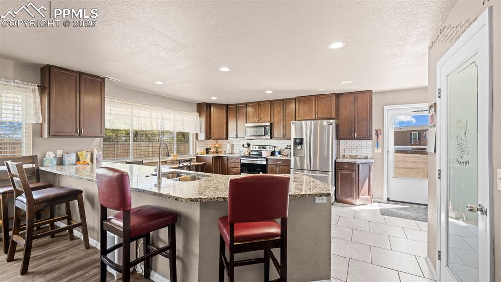Image 4 of 36: Kitchen
