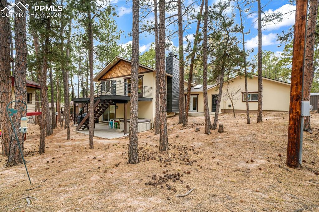 Image 44 of 50: Back of Structure